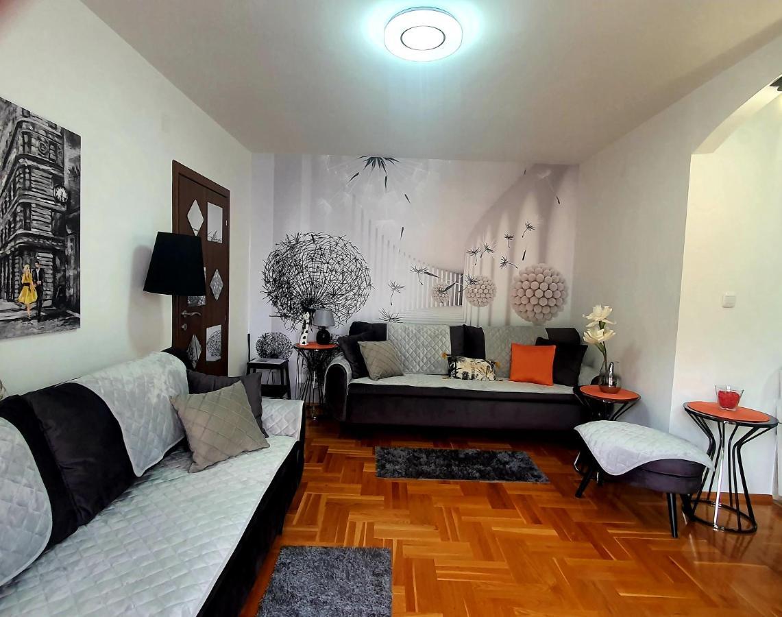 בודווה Apartman Nina מראה חיצוני תמונה